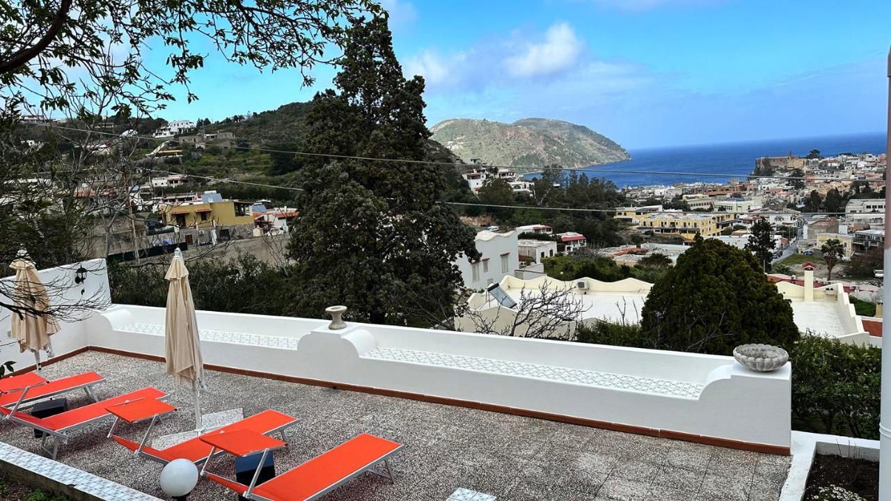 Villa La Milanina Lipari  Eksteriør bilde