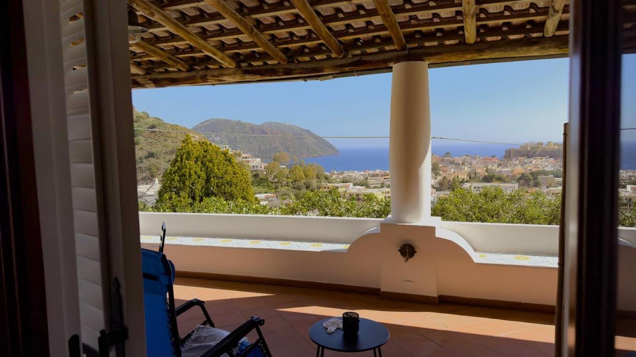 Villa La Milanina Lipari  Eksteriør bilde