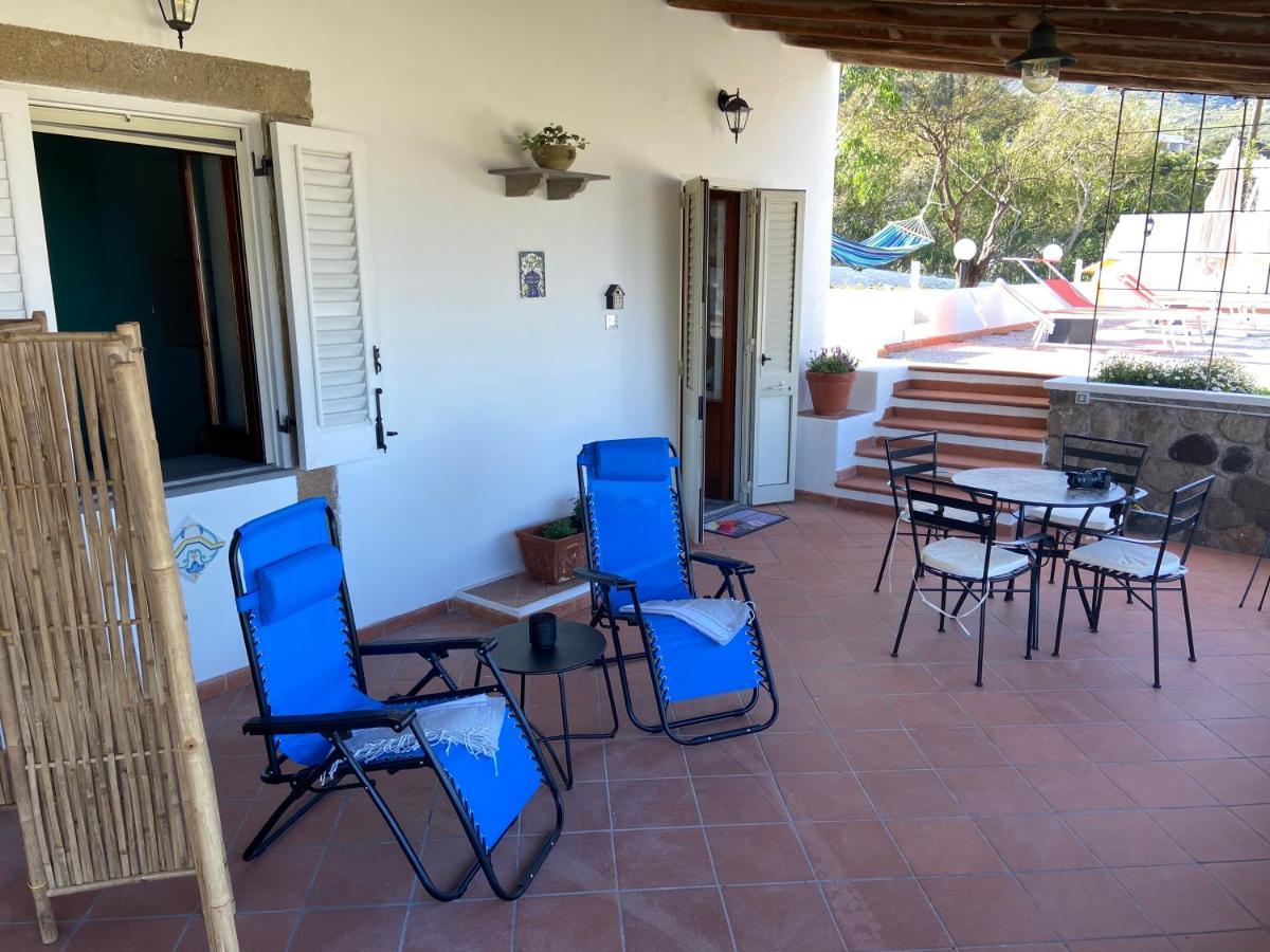 Villa La Milanina Lipari  Eksteriør bilde