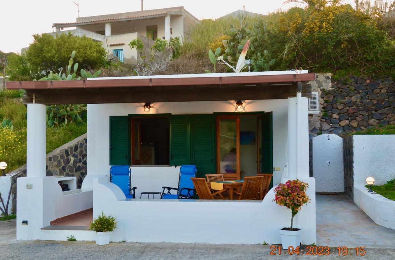 Villa La Milanina Lipari  Eksteriør bilde