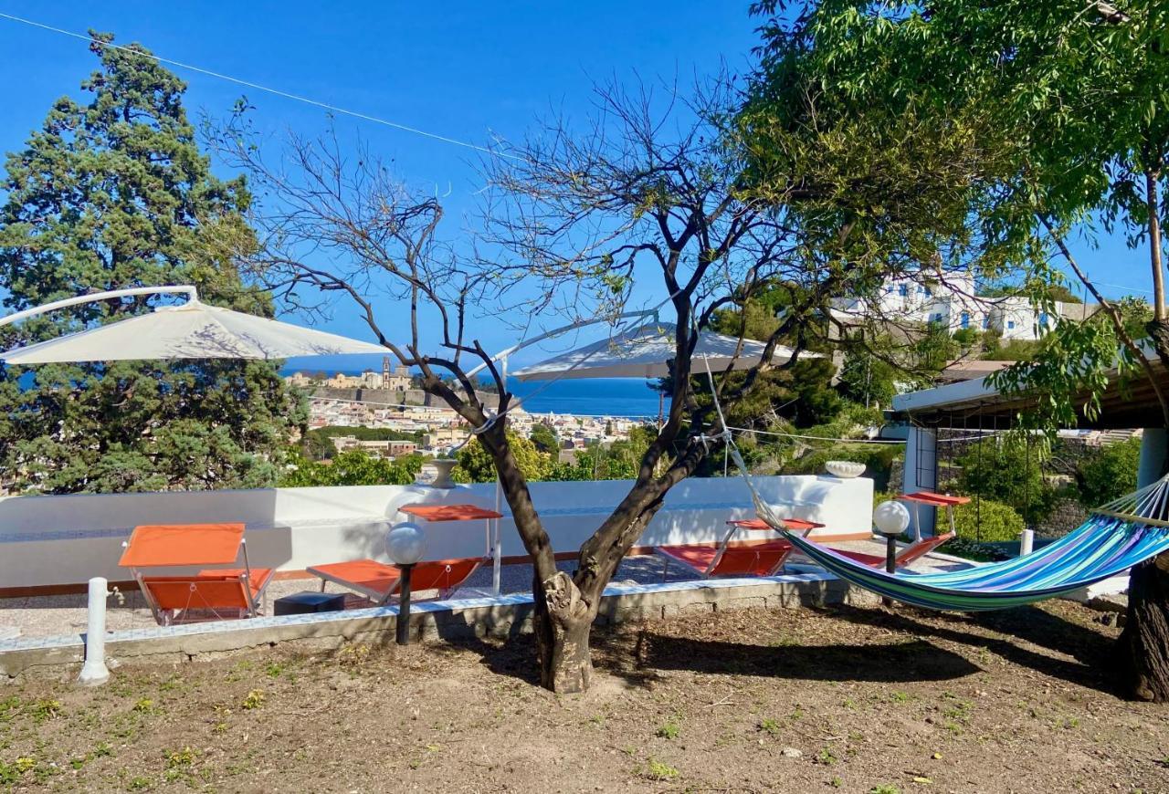 Villa La Milanina Lipari  Eksteriør bilde