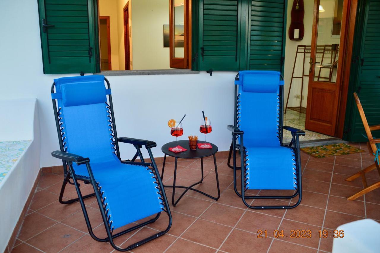 Villa La Milanina Lipari  Eksteriør bilde